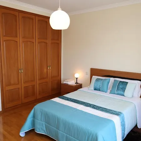 Porto Cruz House * 빌라노바데가이아