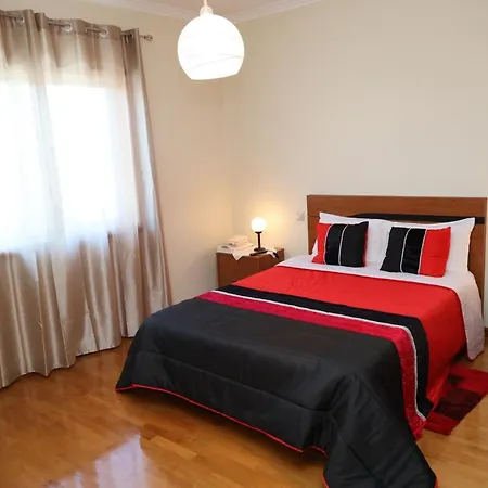 Porto Cruz House